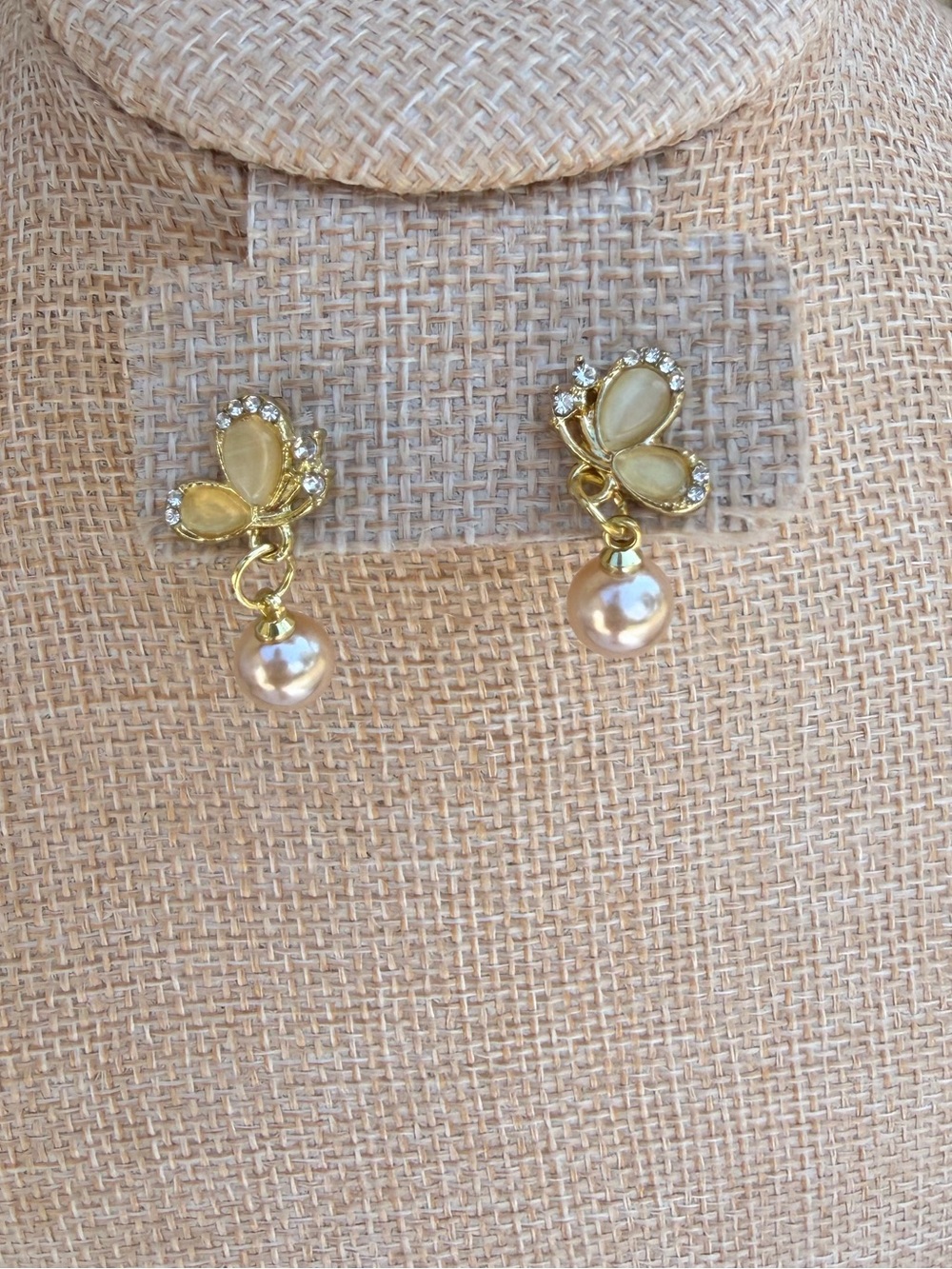 New Gold Butterfly Pearl Drop Earrings - Women Fashion Jewelry